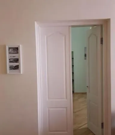 2 Bedroom Old Town With Mezzanine Apartment